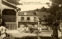 Case-Pilote - La Place communale et la Mairie