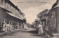 Le Haut de la rue Saint-Louis