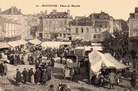 Mayenne - Place du Marché