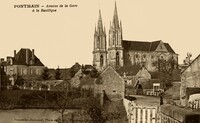Pontmain - Avenue de la Gare à la Basilique