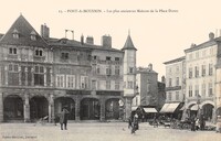 Les plus anciennes Maison de la Place Duroc