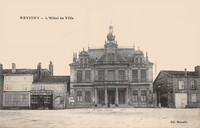 L'Hôtel de Ville 