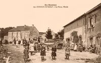 Ouroux-en-Morvan - La Place - L'Ecole