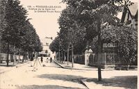 Avenue de la Gare sur la Grande Route Nationale