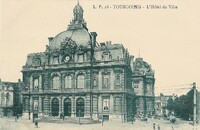 L'Hôtel de Ville 