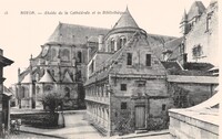 Noyon - Abside de la Cathédrale et la Bibliothèque
