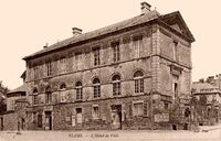 L'Hôtel de Ville 