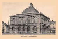 L'Hôtel de Ville 
