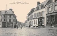 Un Coin de la Place et Rue de Montreuil