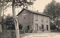 Puy-Guillaume - La Gare