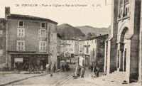Vertaizon - Place de l'Eglise et Rue de la Fontaine