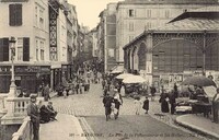 La Rue de la Poissonnerie et les Halles