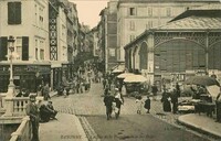 La Rue de la Poissonnerie et les Halles