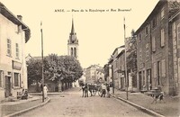 Place de la République et Rue Bourneuf