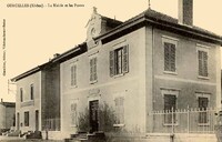 La Mairie et les Postes
