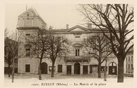La Mairie et la Place
