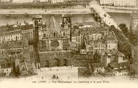 Vue Panoramique - La Cathédrale et le Pont Tilsitt