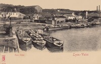 La Gare d'Eau et Péniches