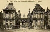 L'Hôtel de Ville 