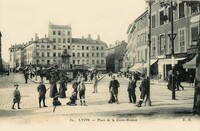 Place de la Croix-Rousse