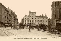 Place de la Croix-Rousse