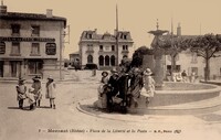 Place de la Liberté et la poste