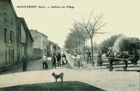 Intérieur du Village