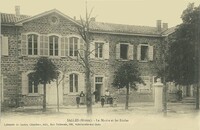 La Mairie et les Écoles