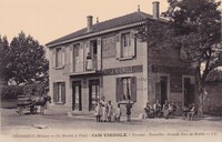 Café Vignole-Terrasse-Tonnelles-Grands-jeux-de-boules