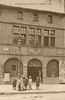 L'Hôtel de Ville 