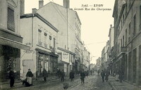 Grande rue des Charpennes
