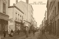 Grande rue des Charpennes