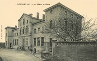 La Mairie et l'École
