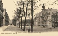 Boulevard du guide et Hôtel-de-Ville
