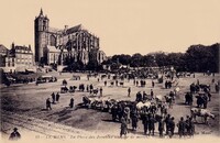 La Place des Jacobins un jour de marché
