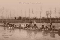 Pont de Gennes - Un coin où l'on Bavarde - Lavandières