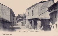 Intérieur du Village