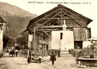 Macot   - La Plagne Tarentaise - Le Monument aux Morts