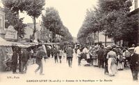 Avenue de la République - Le Marché