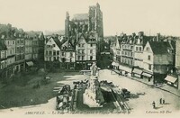 La Place de l'Amiral-Courbet . l'Église Saint-Vulfran