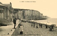Le Casino et les Falaises