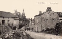 Espinas - Rue de la Mairie