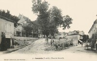Lauzerte - Place du Mercadié