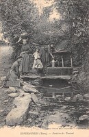 Espérausses - Fontaine du Terront - Lavandières