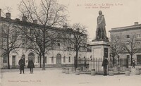 La Mairie -La Poste et la statue d'Hautpoul
