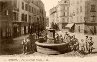 Place de la Vieille Fontaine