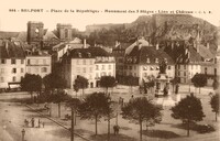 Place de la République -Monument des 3 Sièges -Lion et Château
