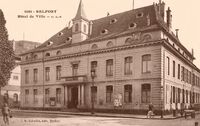 L'Hôtel de Ville 