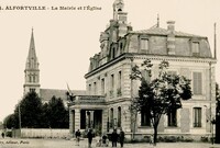 La Mairie et l'École