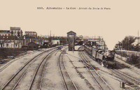 La Gare Arrivée du Train de Paris